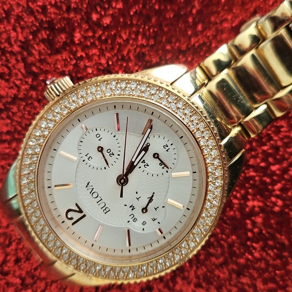 Bulova Watch. - Picture 3 of 11